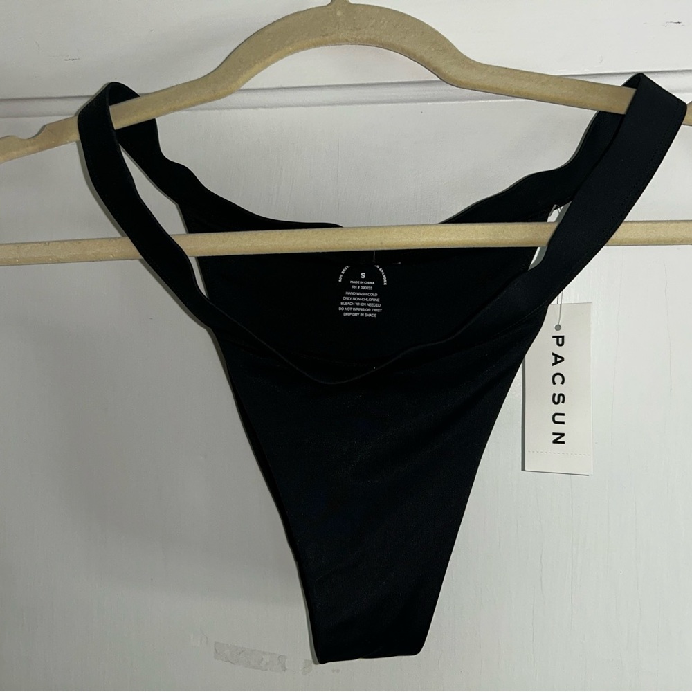 NWT Pac Sun Black High-Cut Triangle Bikini size small - Picture 5 of 7